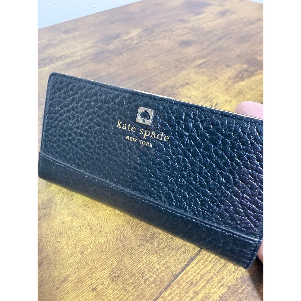Kate Spade New York Black Pebbled Leather Slim Bifold Wallet Gold Logo